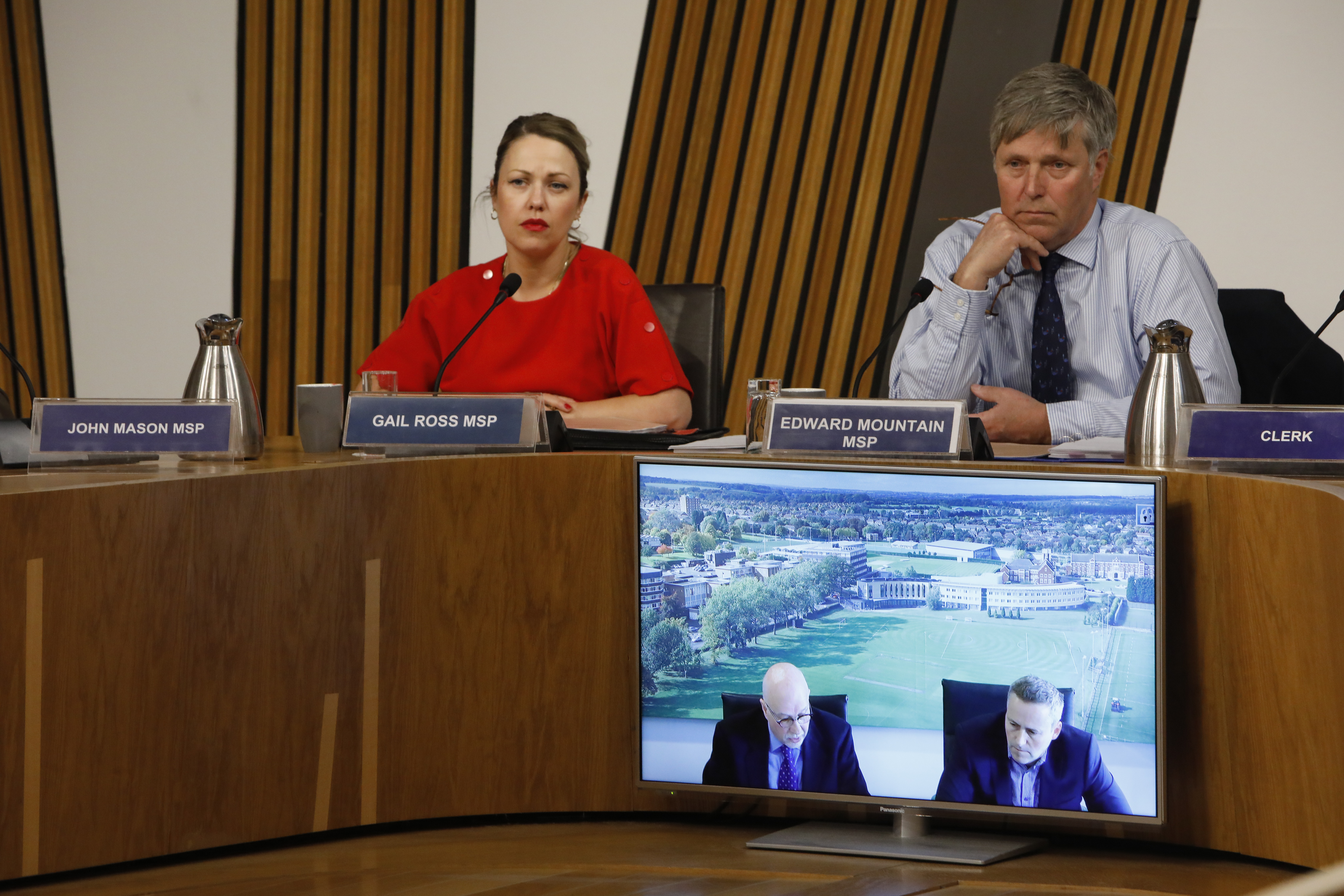 Photo of REC Committee members taking evidence on the Transport (Scotland) Bill. Evidence session 22 May 2019.